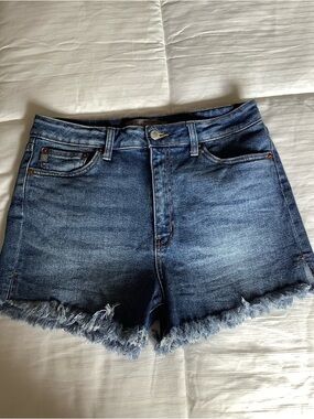 Just USA Dark Wash Distressed Frayed Hem Jean Shorts - Blue